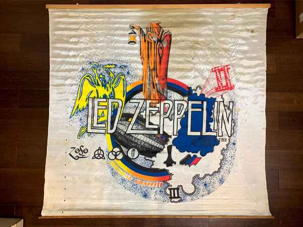 Led Zeppelin (1979) 42x44 US Cloth Concert Banner - Rare
