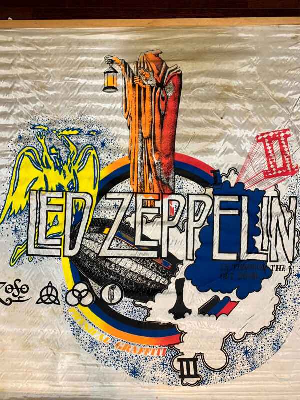Led Zeppelin (1979) 42x44 US Cloth Concert Banner - Rare - Image 3