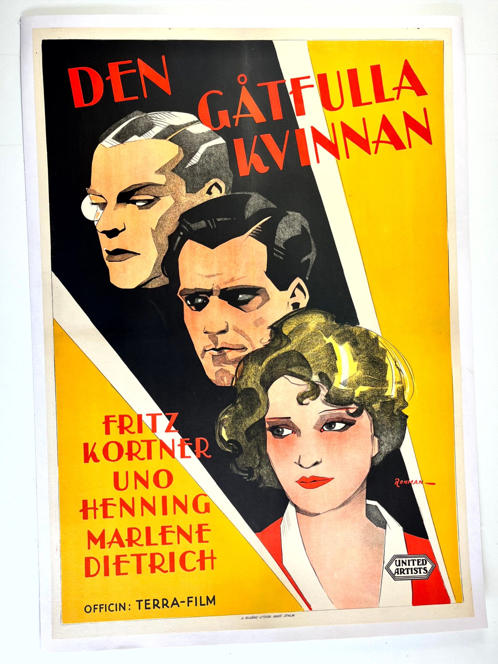 Three Loves - Marlene Dietrich before US - Art by Rohman (1929) Swedish One Sheet Movie Poster LB