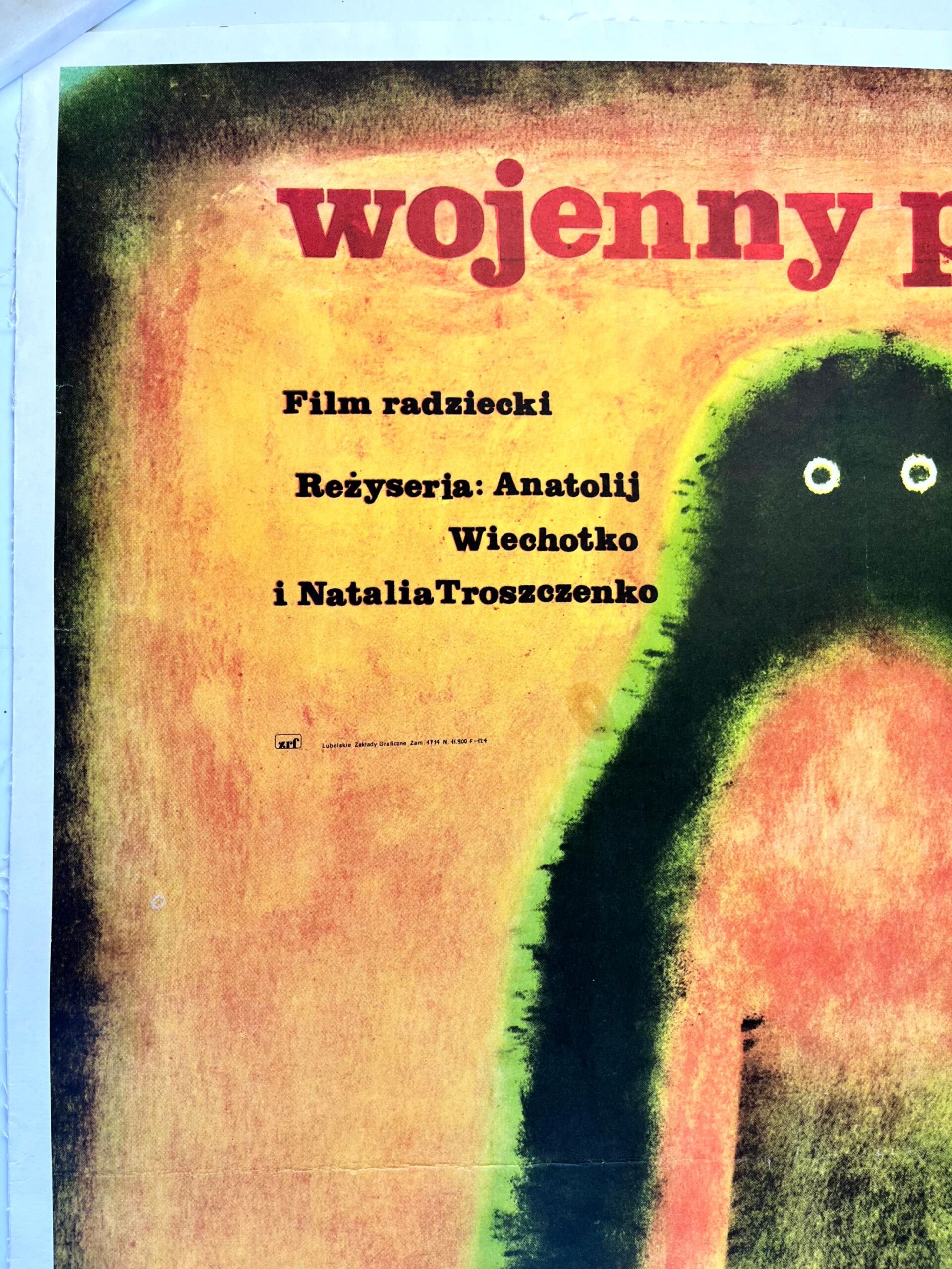 Wojenny Prezent - Art by Kawalerowicz (1976) 26.5"x36.5" Polish Movie Poster LB - Image 2