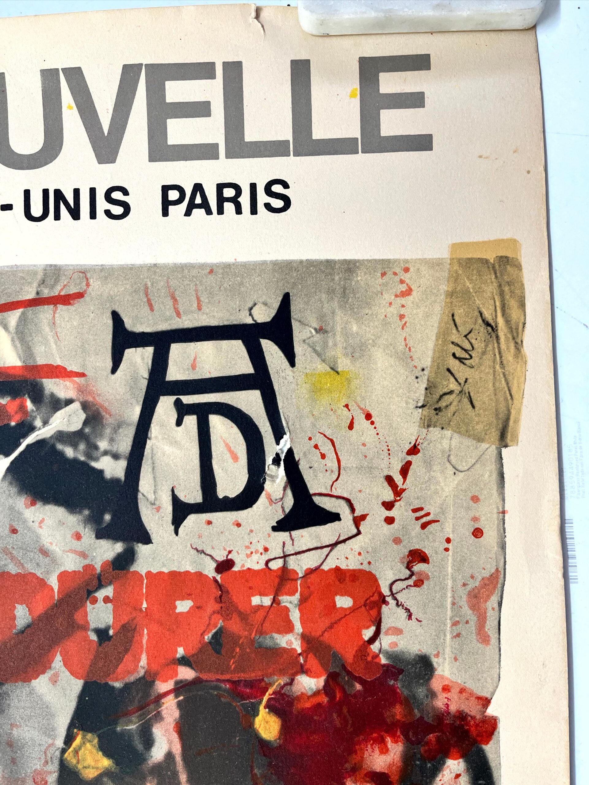 Vision Nouvelle - Art Salvador Dali (1971) 22.5" x 29.875" French Exhibition Poster - Image 3