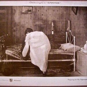 Sunnyside R20's LC Charlie Chaplin 'prepares For Nightmare' 1919 Silent Comedy!